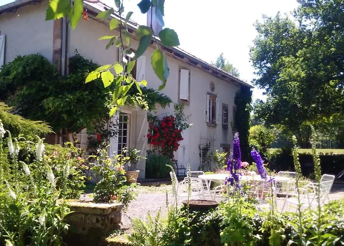 Le Prieuré 4* Aydoilles