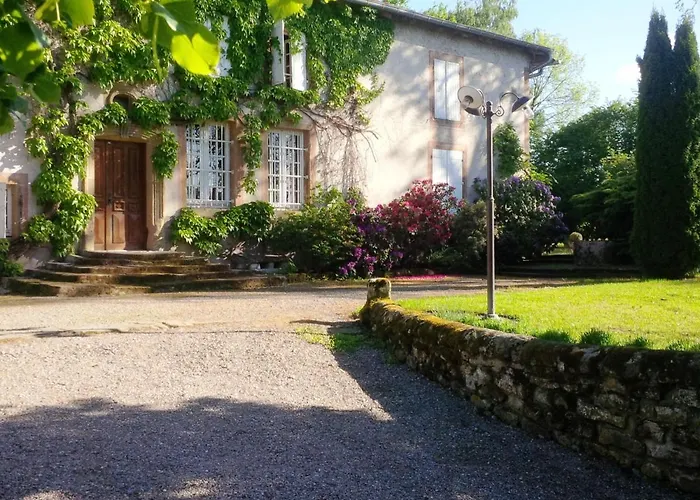 Le Prieure 4* Aydoilles