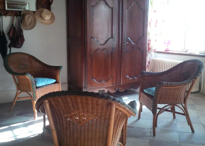 Le Prieuré Affittacamere Aydoilles